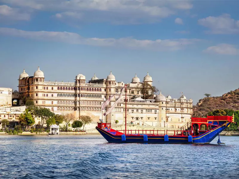 Golden Triangle Tour with Udaipur