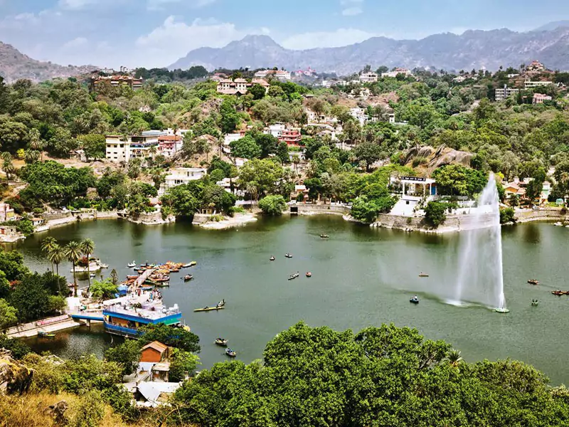 Udaipur Mount Abu Tour