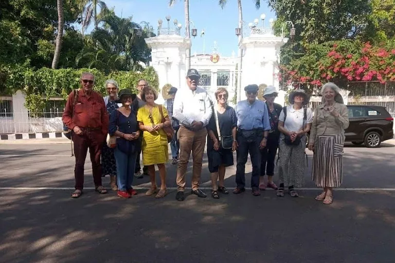 Is It Safe to Travel India by Car with a Driver?